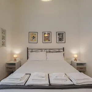 Luxury Apt In The Heart Of City Out Of Ztl , Florencia Italia